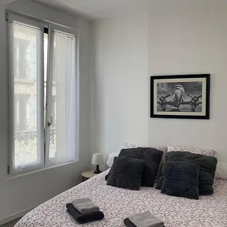 Dom Perignon, Magnifique Au Coeur Du Centre D'epernay 아파트 *