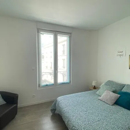 Dom Perignon, Magnifique Au Coeur Du Centre D'epernay 아파트 *