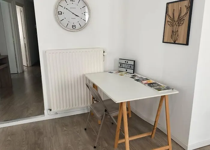 Appartement Dom Perignon, Magnifique Au Coeur Du Centre D'epernay